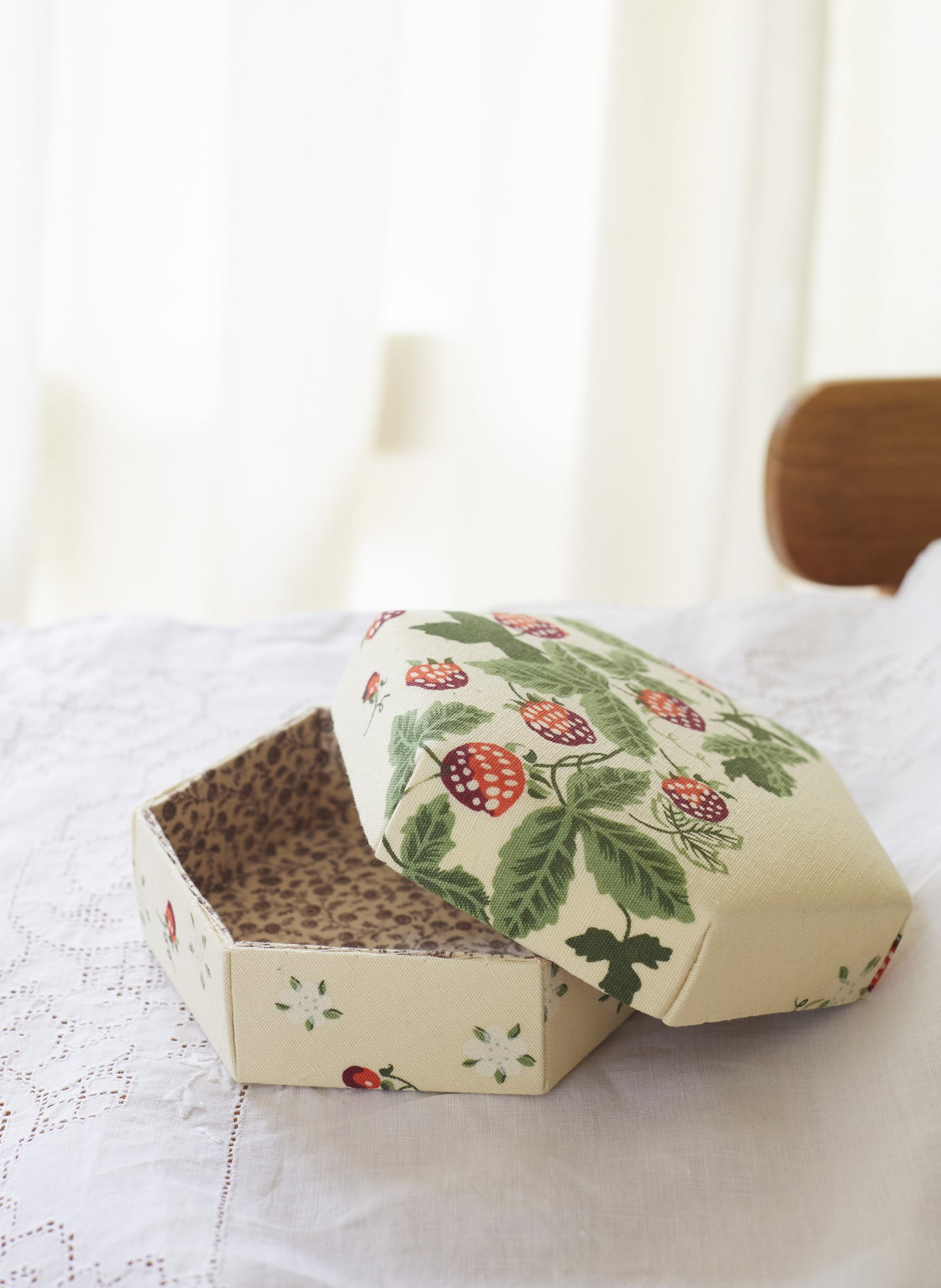 Small Nachmans Keepsake Box