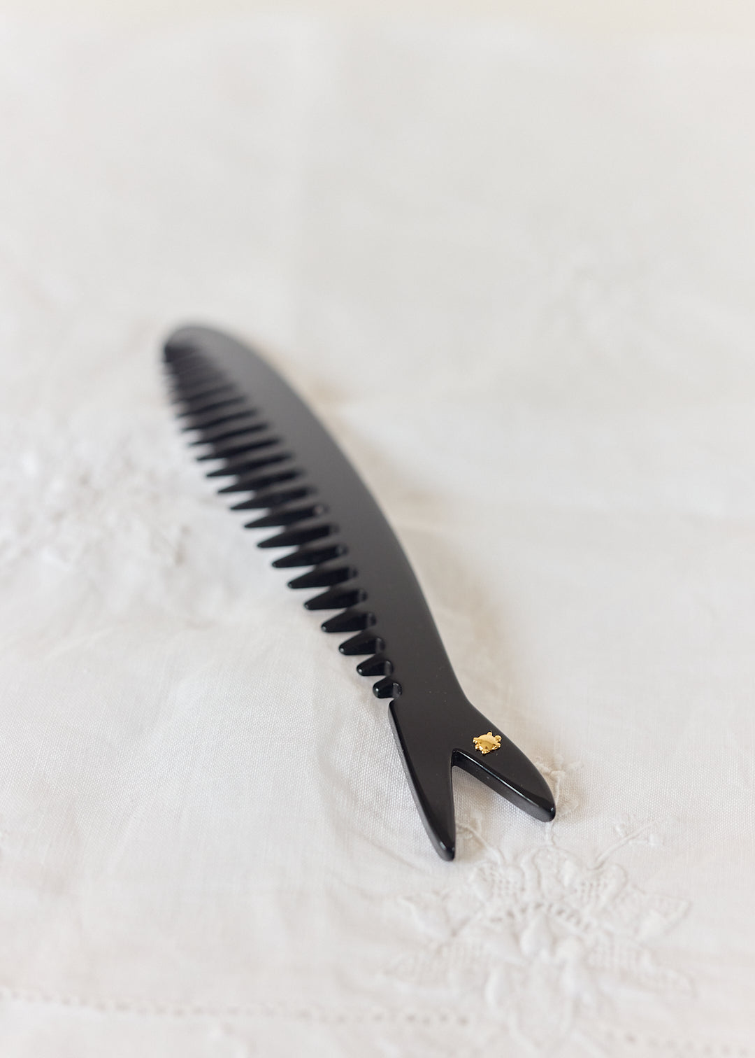 Turtle Story Sardine Hair Comb