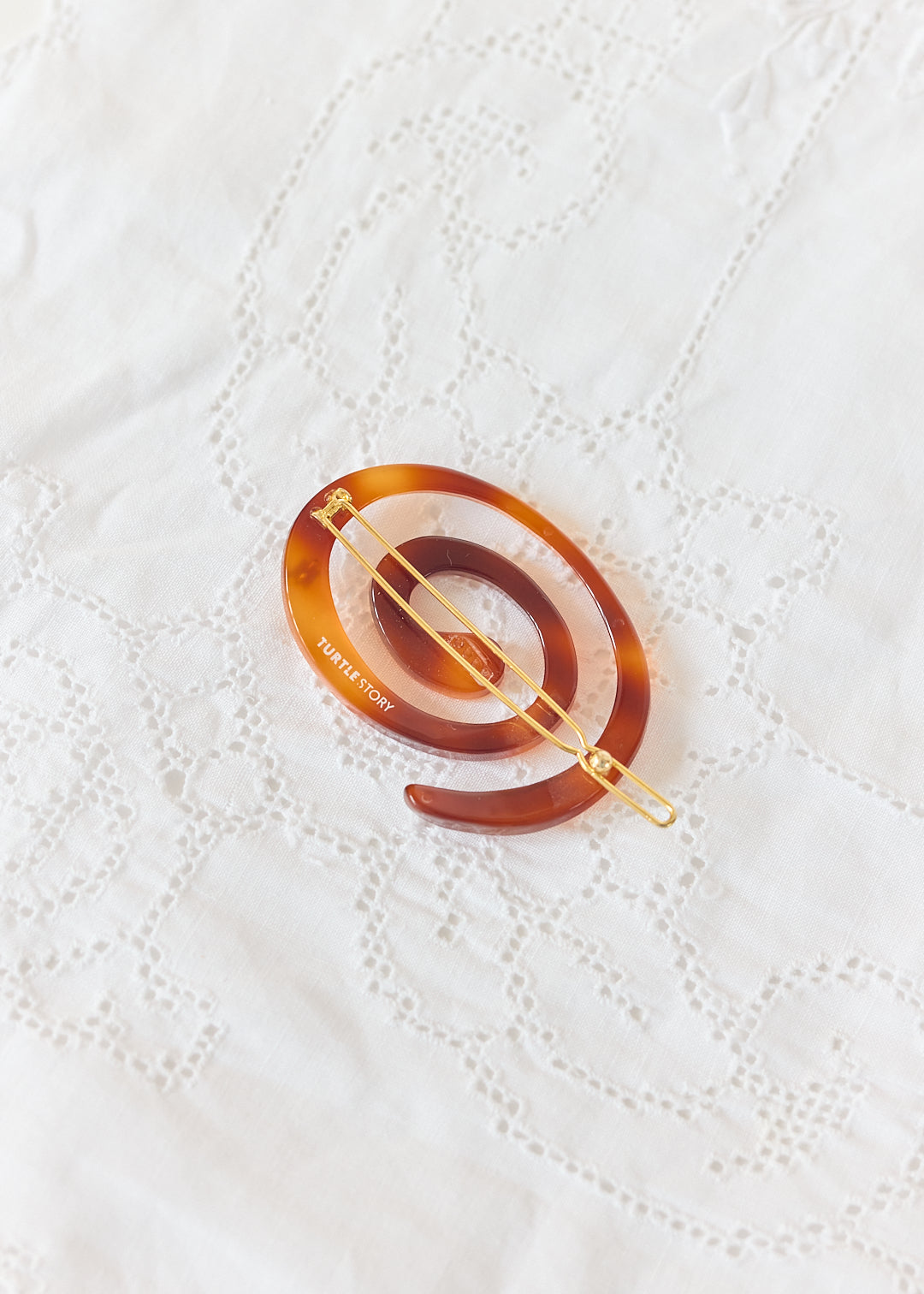 Turtle Story Spiral Hair Clip Sepia