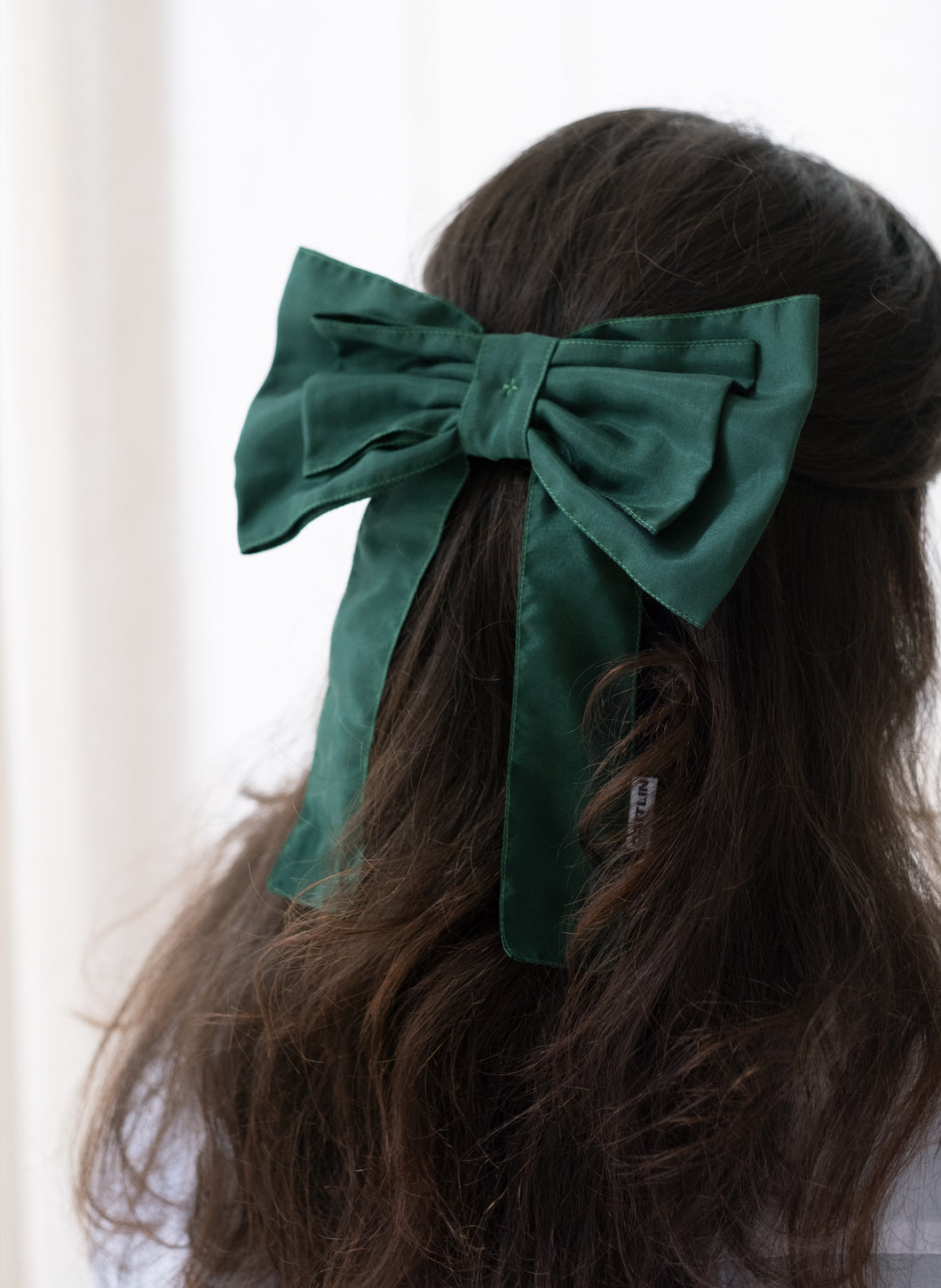 Caitlin Snell Large Hair Bow - Emerald Green